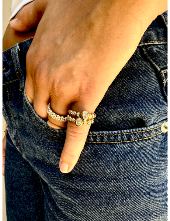 Expandable Pavé Diamond Ring in 14kt Gold