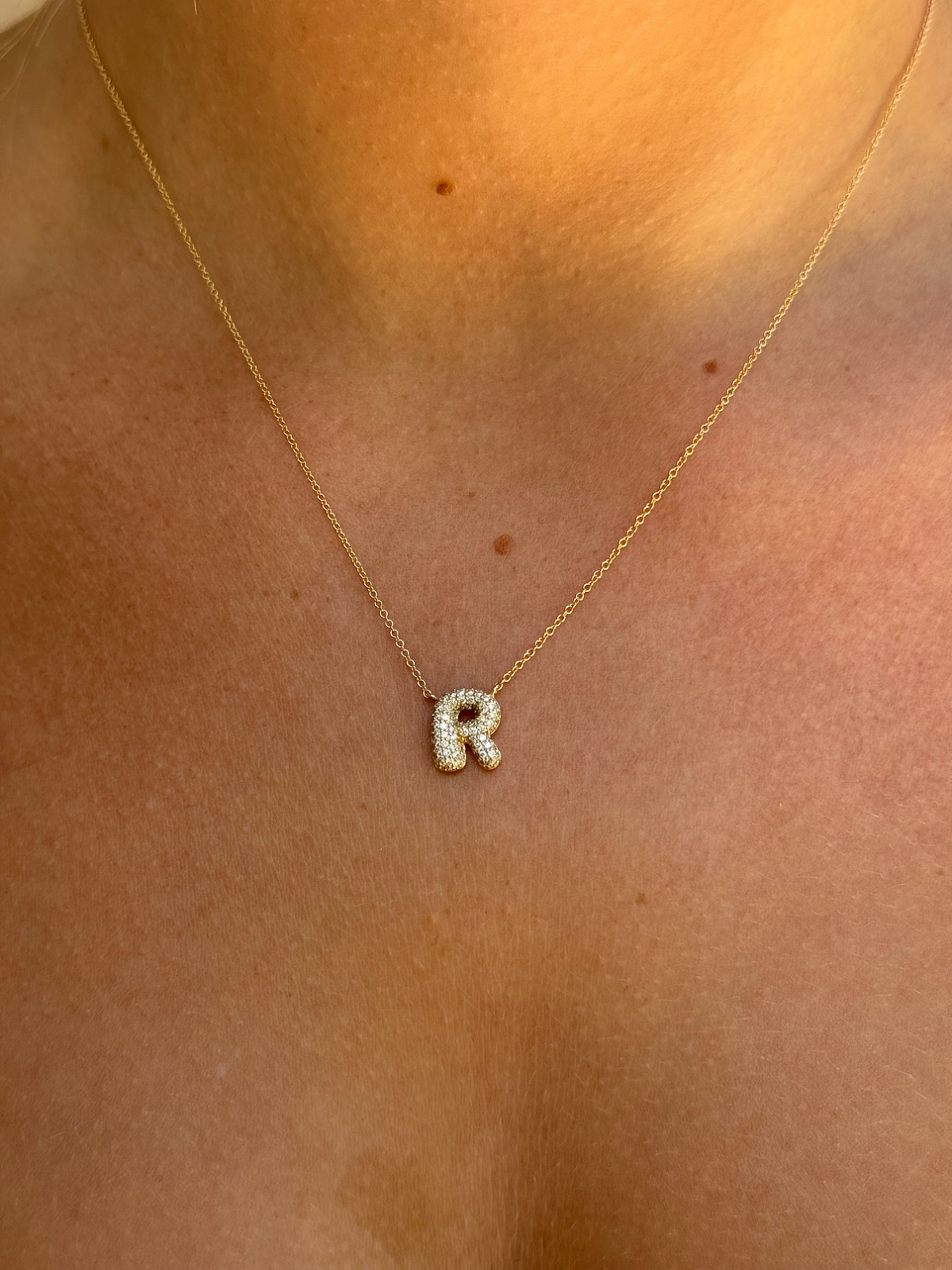 14kt Gold Chain & Pavé Diamond Bubble Initial Necklace